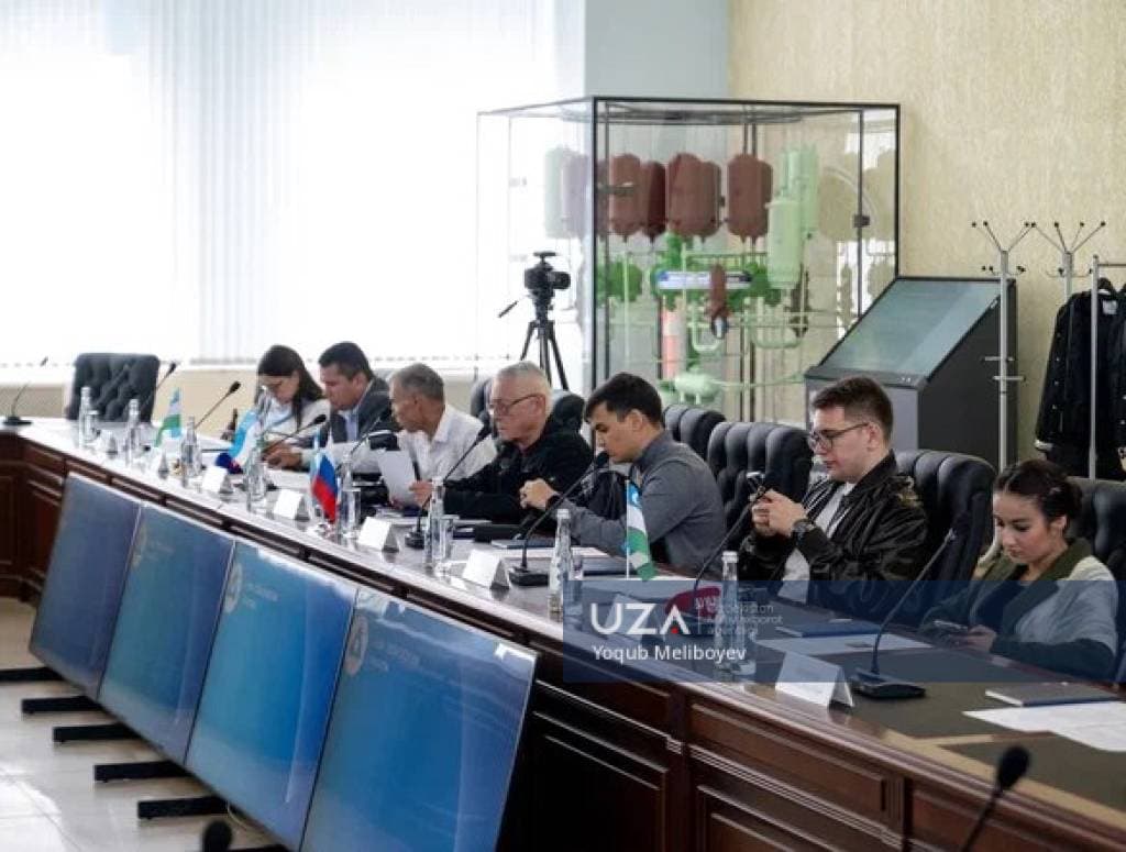 ПРЕСС-ТУР ПО ПОВОДУ ИЗГОТОВЛЕНИЯ СТАЛЬНОГО ОСНОВАНИЯ ДЛЯ РЕАКТОРА АТОМНОЙ ЭЛЕКТРОСТАНЦИИ