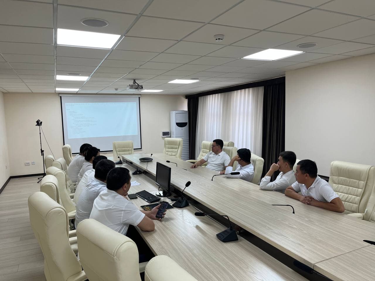 ТЕХНОЛОГИЯ МАЛЫХ МОДУЛЬНЫХ РЕАКТОРОВ