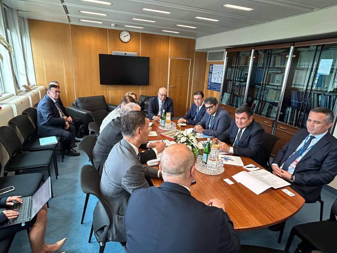 ДЕЛЕГАЦИЯ УЗБЕКИСТАНА В АВСТРИИ