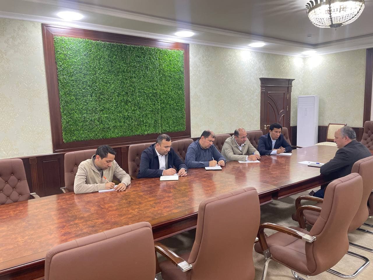 KORRUPSIYAGA QARSHI KURASH CHORALARI