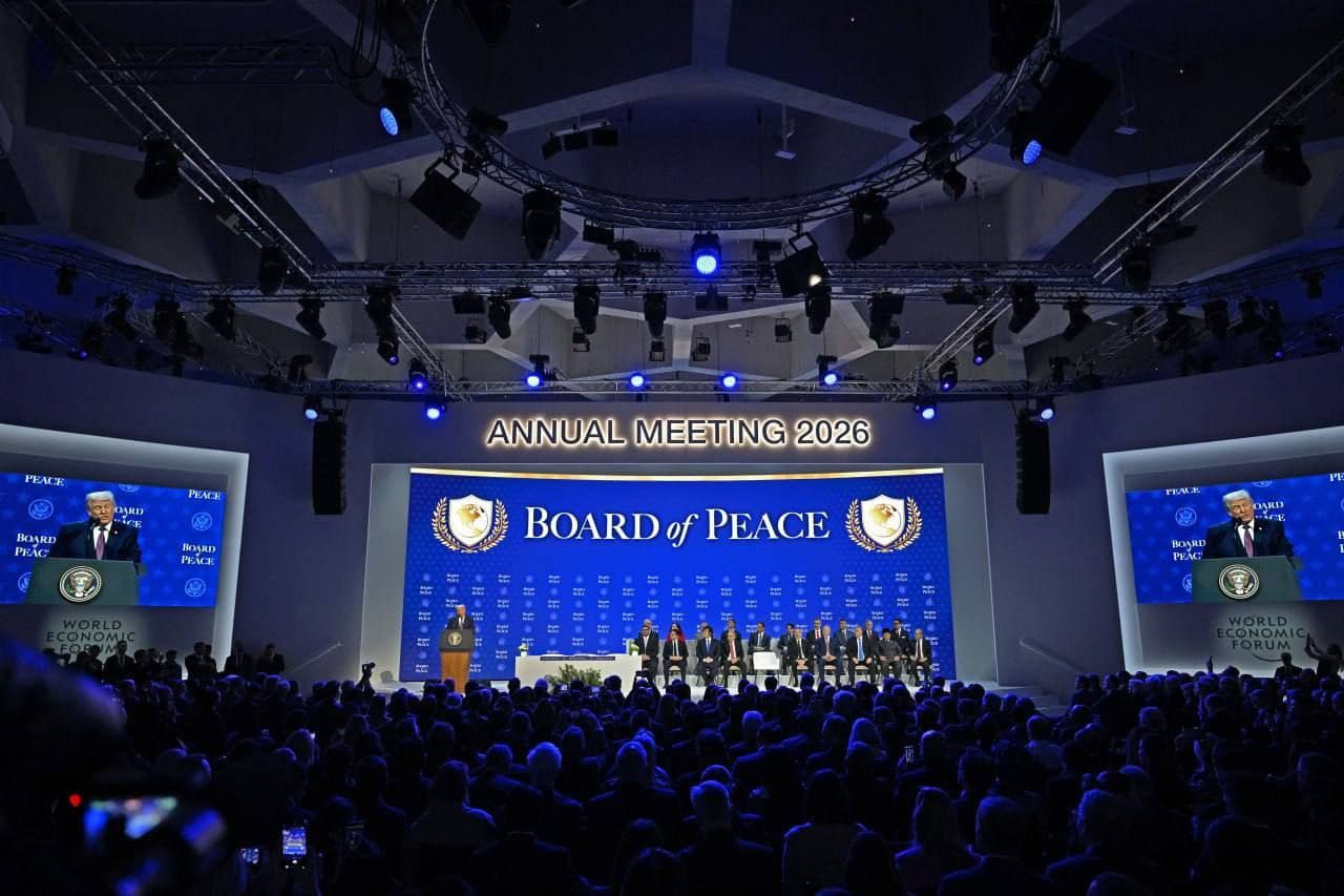 Президент Узбекистана подписал устав Совета мира