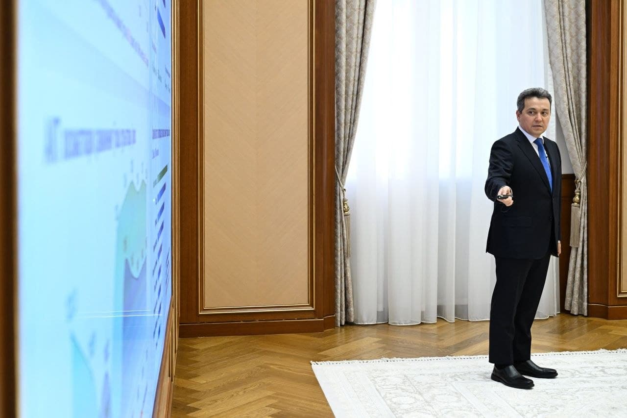 Artificial intelligence and digitalization priorities reviewed