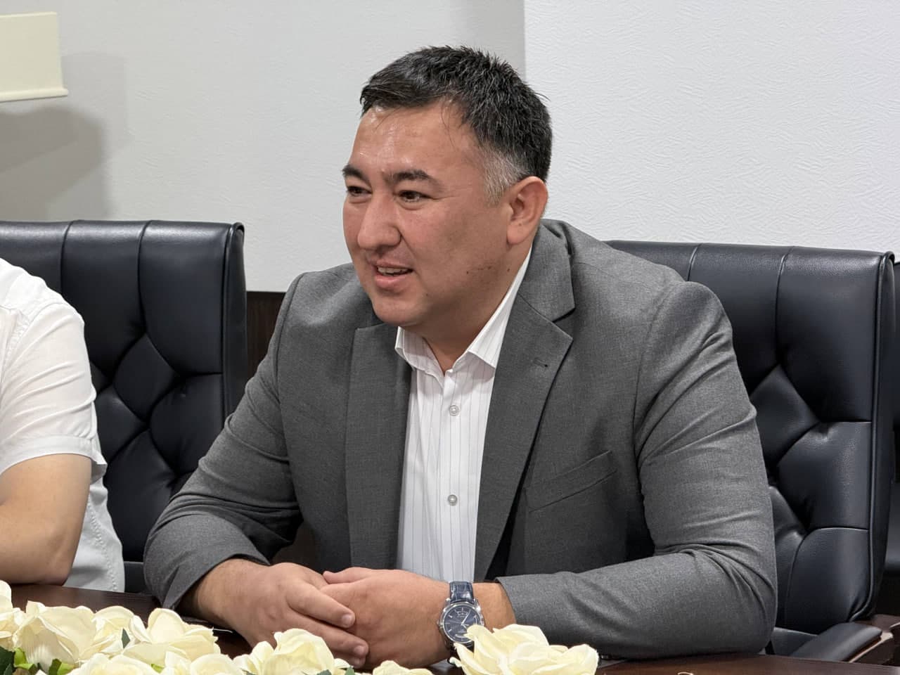 Qo‘mitaga ISO 9001:2015 va ISO 37001:2025 xalqaro standartlari bo‘yicha sertifikatlar tantanali ravishda taqdim etildi