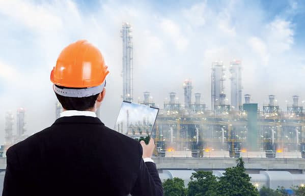ENTREPRENEURSHIP, INDUSTRY, AND SAFETY — THE INSEPARABLE CHAIN OF DEVELOPMENT