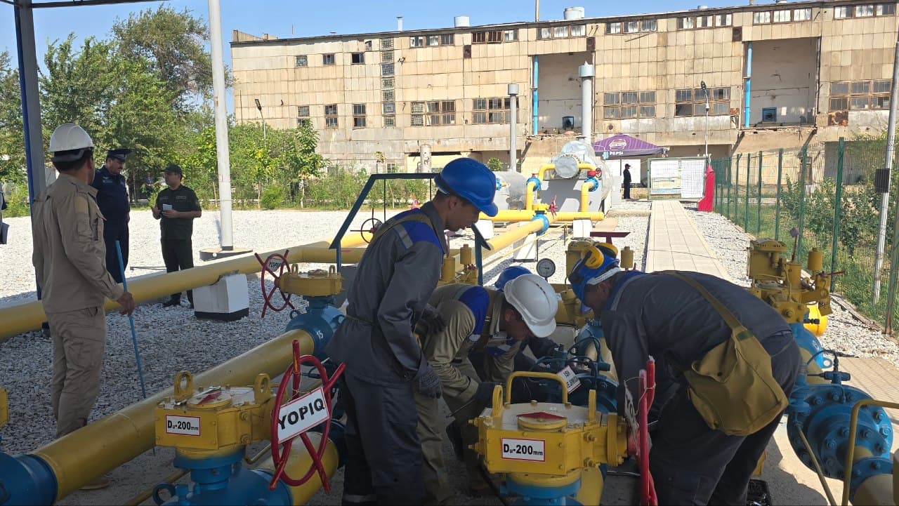 Xorazm viloyatida o‘tkazilayotgan Qo‘mondonlik-shtab o‘quv mashqlarining birinchi kuni yakunlandi. Favqulodda vaziyatlar vaziri general-mayor A.X.Qo‘ldoshev jarayonlarni joyidan kuzatib bordi.