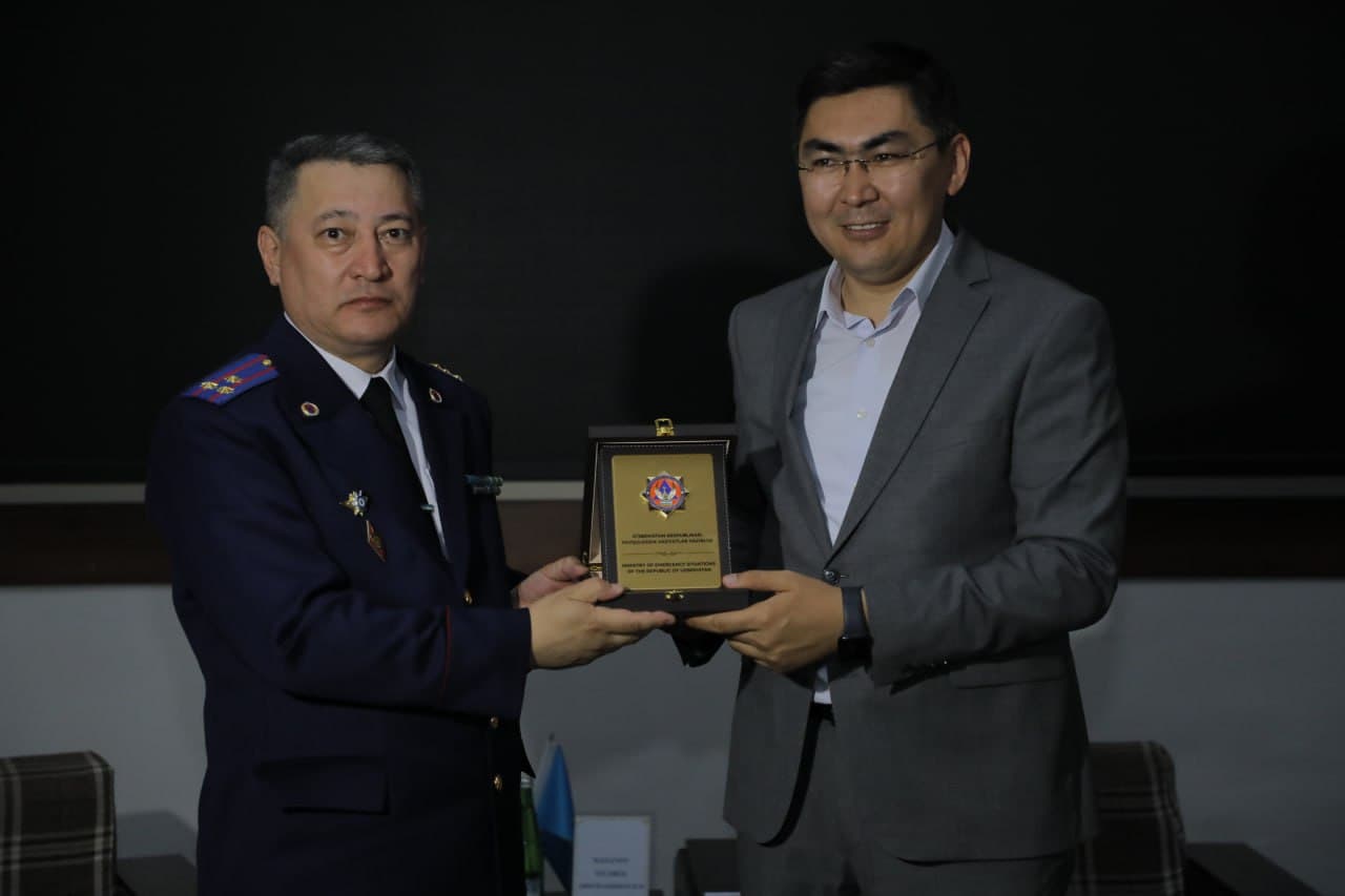 FVV Akademiyasida “Liderlar kitobi” taqdimoti bo‘lib o‘tdi