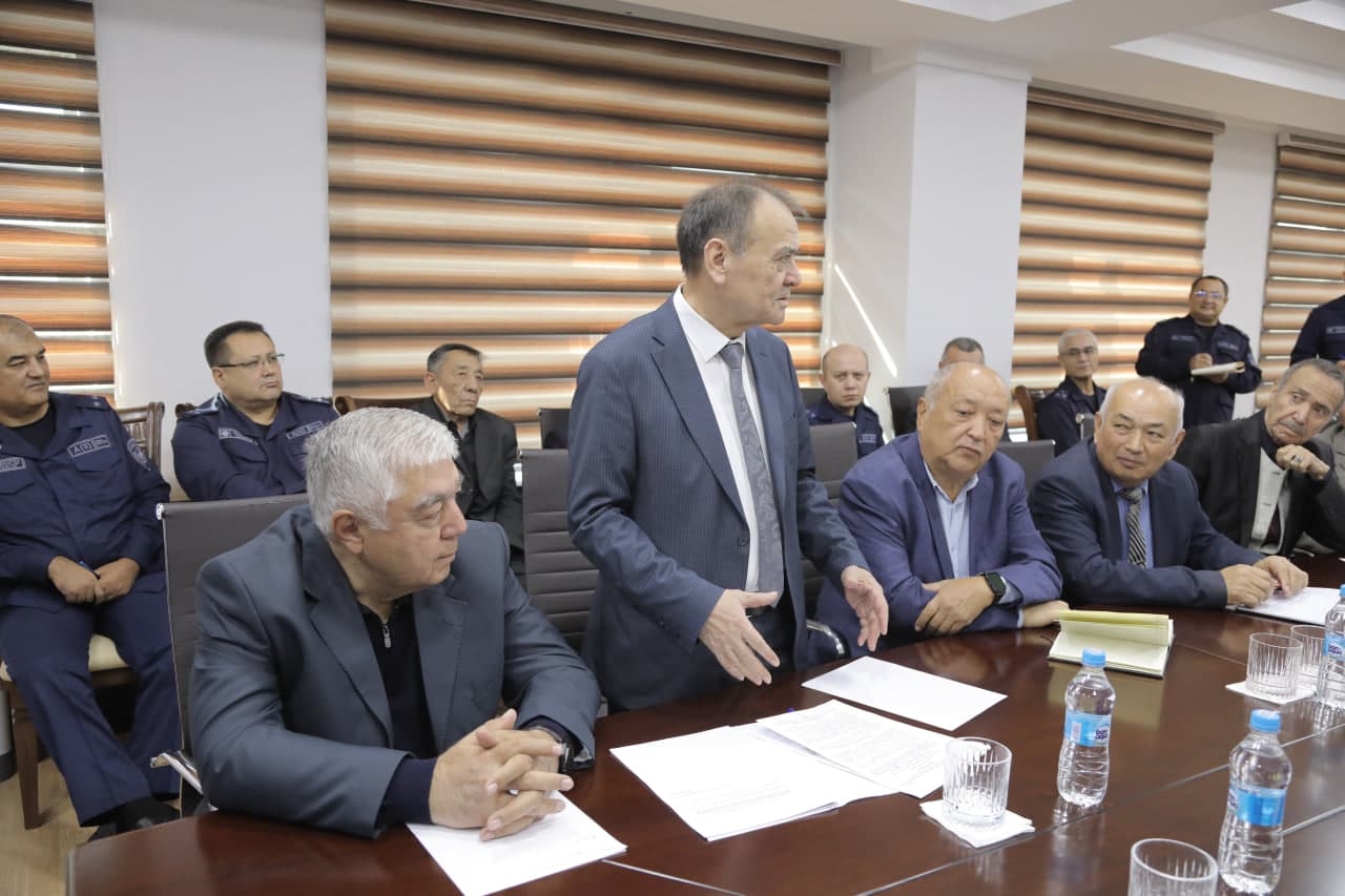 FVV Markaziy apparatida “Favqulodda vaziyatlar organlari kuni”ni belgilash yuzasidan muhokama yigʻilishi boʻlib oʻtdi