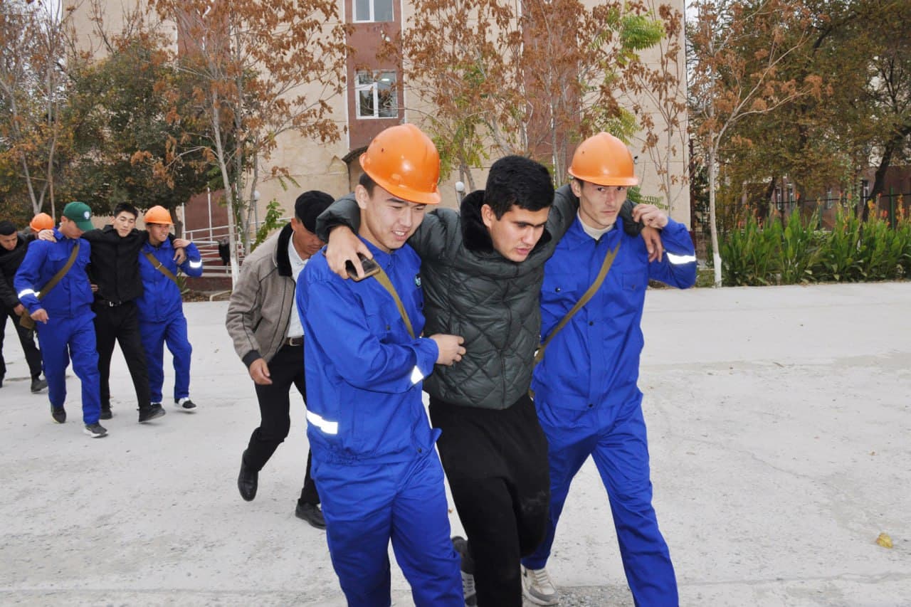 Qoraqalpog‘iston Respublikasi FVB tomonidan hududda joylashgan "Berdaq" nomidagi Qoraqalpoq davlat universitetida nazariy va amaliy seminar o‘tkazildi