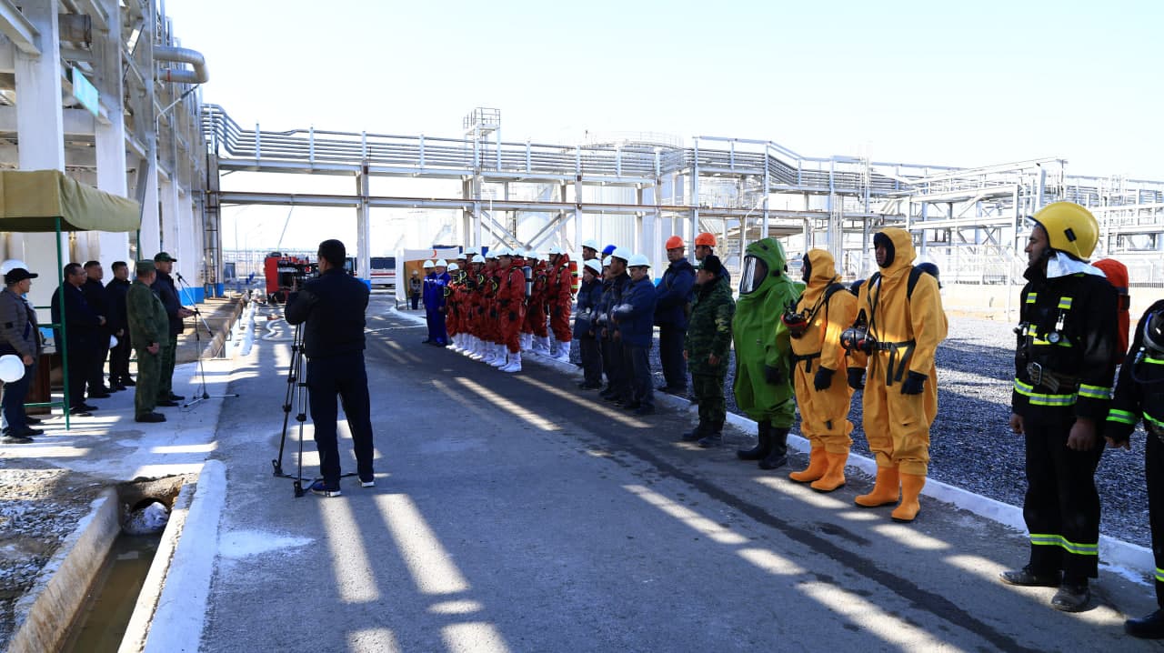 Navoiy shahar va Karmana tumanida hamkorlikdagi qo‘mondonlik o‘quv mashqi o‘tkazilmoqda