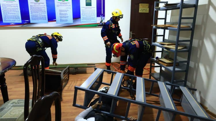 Navoiy viloyati FVB tomonidan hududda joylashgan talabalar yotoqxonasida nazariy va amaliy o'quv mashg'ulotlari o‘tkazildi