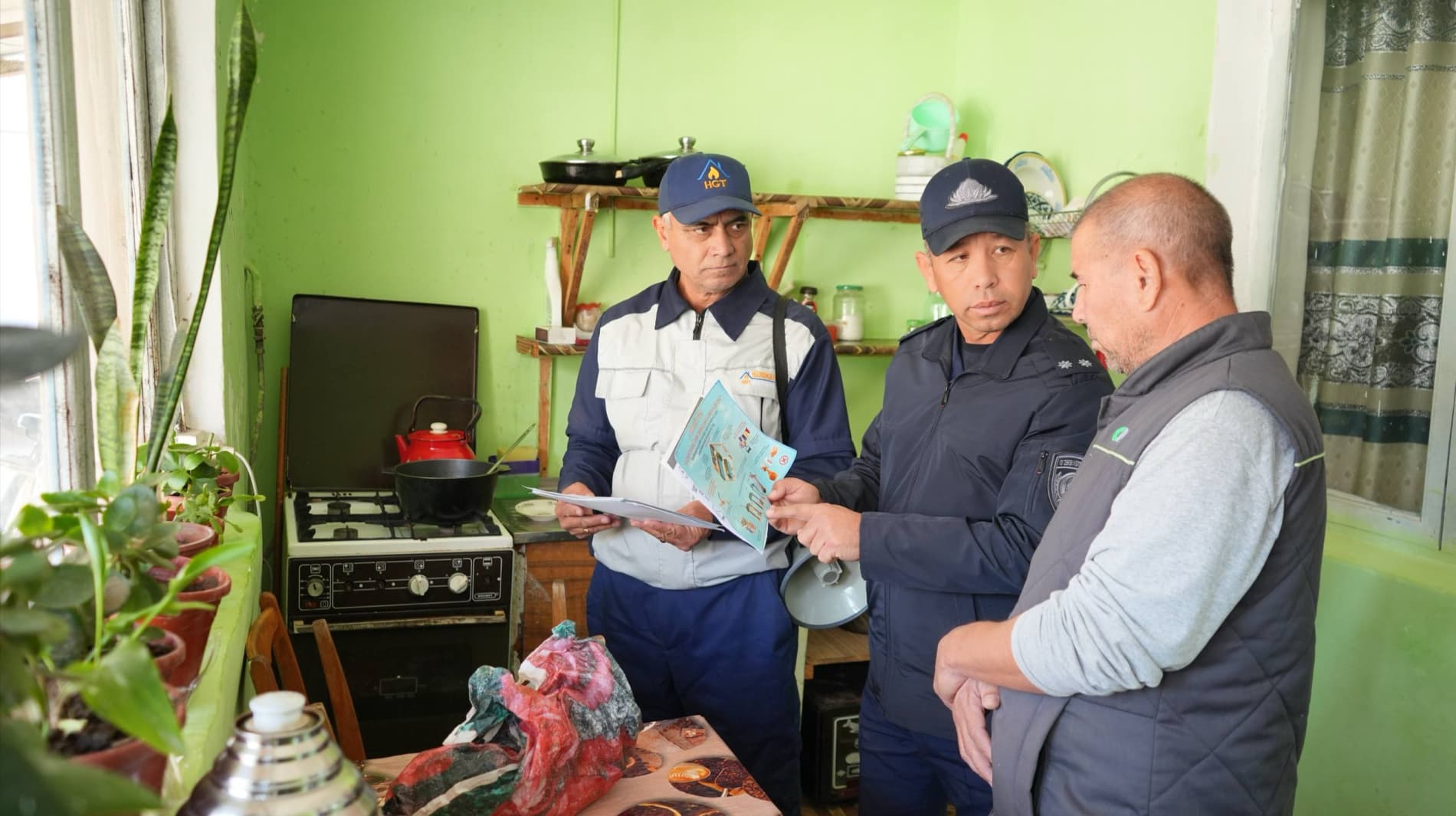 Jizzax, Andijon va Samarqand viloyatlari FVB tomonidan "Mahallabay" va "Xonadonbay" tamoyili asosida profilaktik tadbirlar amalga oshirilmoqda