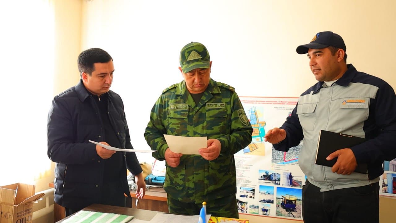 Sirdaryo viloyati FVB boshchiligidagi ishchi guruh tomonidan Guliston, Yangiyer shaharlari hamda Xovos tumanida energetika va kommunal soha tashkilotlarining kuz–qish mavsumiga tayyorgarligi o‘rganildi.