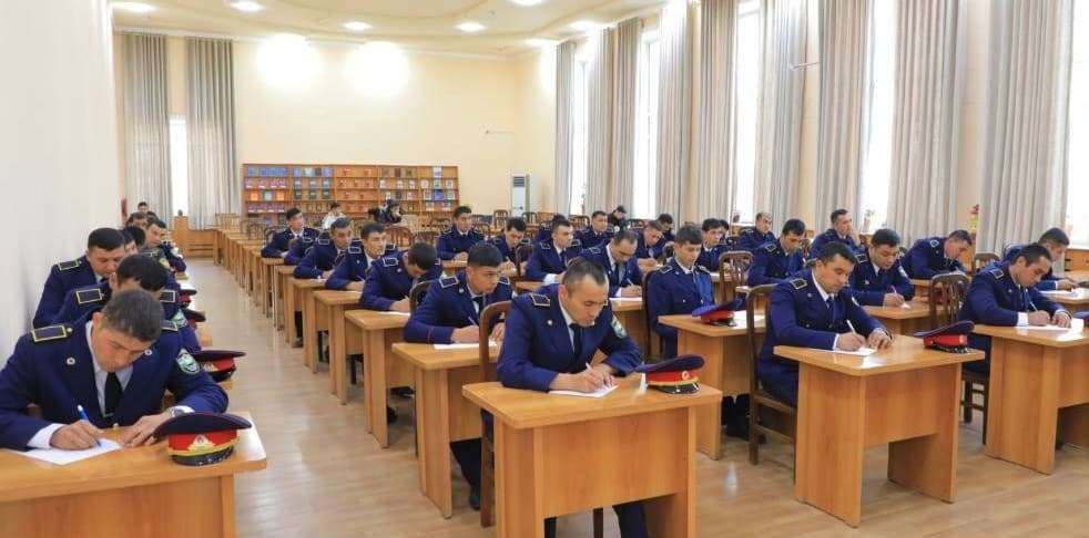 Farg‘ona viloyati FVB shaxsiy tarkibi o‘rtasida insholar tanlovi va "Zakovat" intellektual o‘yini bo’lib o’tdi