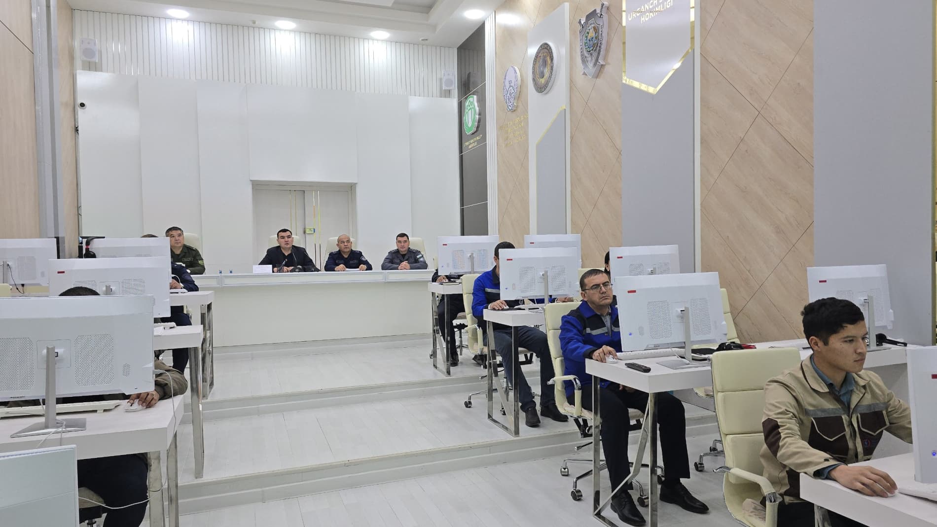 Xorazmda qish mavsumini betalafot o‘tkazishga qaratilgan tadbirlar davom etmoqda