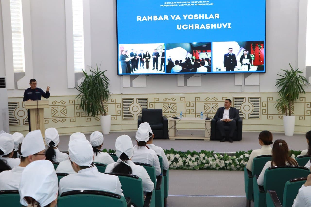 Qoraqalpog'iston Respublikasida "Rahbar va yoshlar" uchrashuvi o‘tkazildi