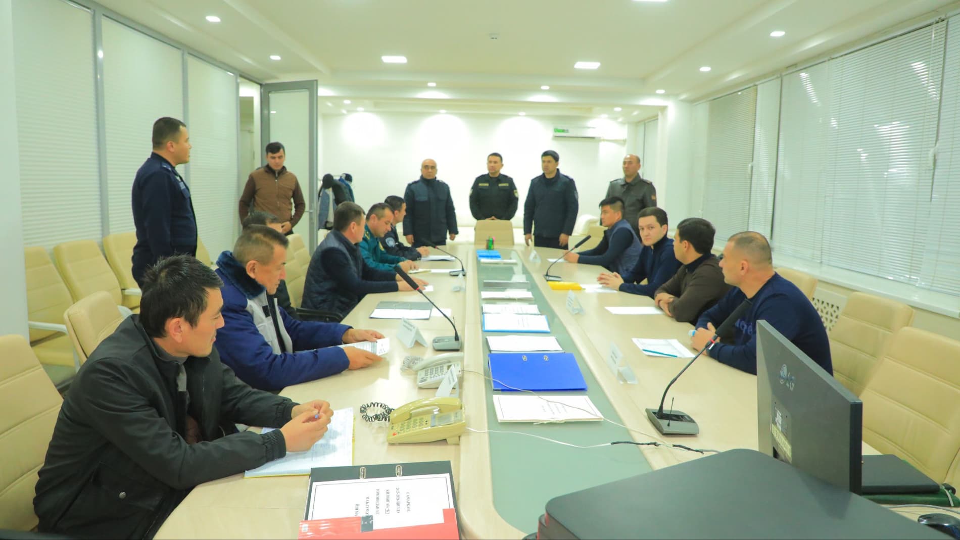 Qoraqalpogʻiston Respublikasi va Samarqand viloyati FVB rahbarlari tomonidan “Yongʻin xavfsizligi oyligi” doirasida tungi nazorat-profilaktika tadbirlari amalga oshirildi.