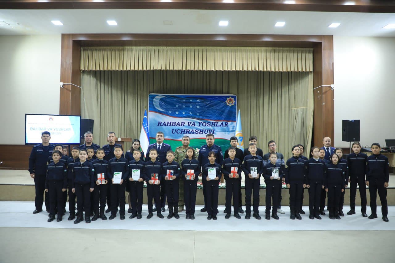 "Konstitutsiya — bosh qomusimiz" shiori ostida ma'naviy-ma'rifiy tadbirlari o‘tkazildi
