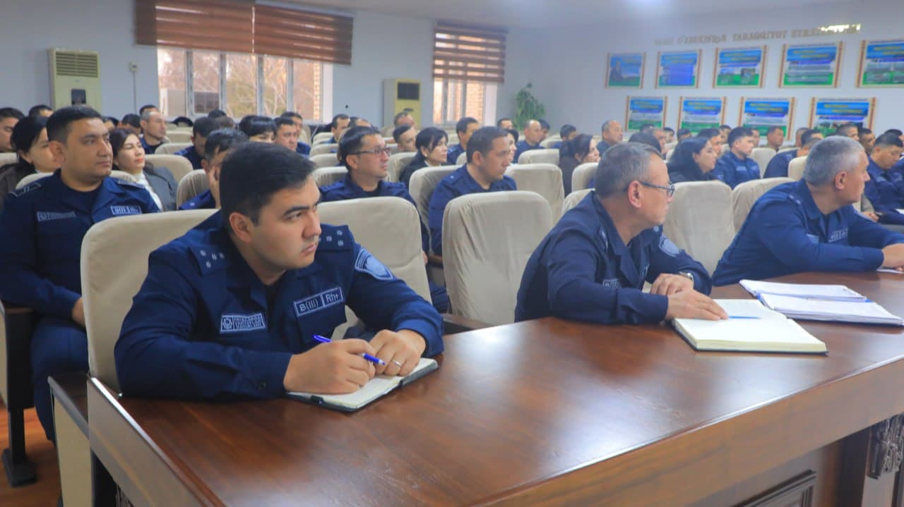 Favqulodda vaziyatlar vazirligi Markaziy apparati, hududiy bosh boshqarmalari, boshqarmalari va tarkibiy tuzilmalarida "Aksilkorrupsiya oyligi" doirasida profilaktik tadbirlar tashkil etildi
