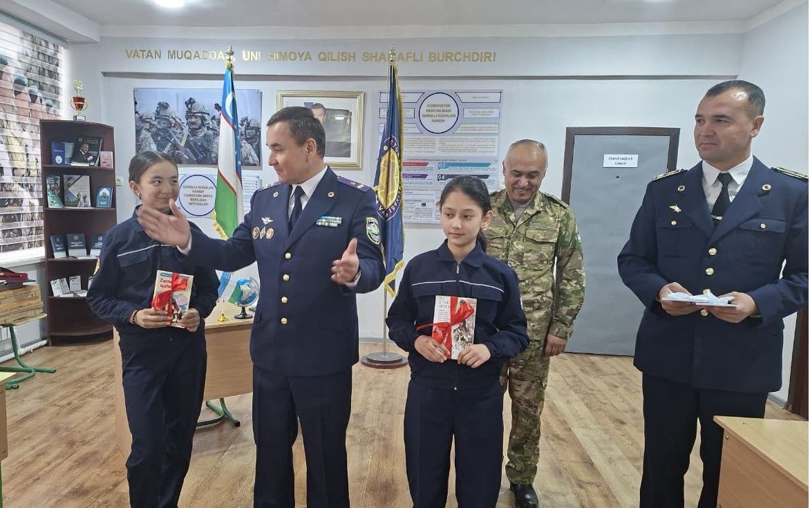 Yoshlar bilan ochiq muloqot: Rahbarlar tomonidan vatanparvarlik saboqlari