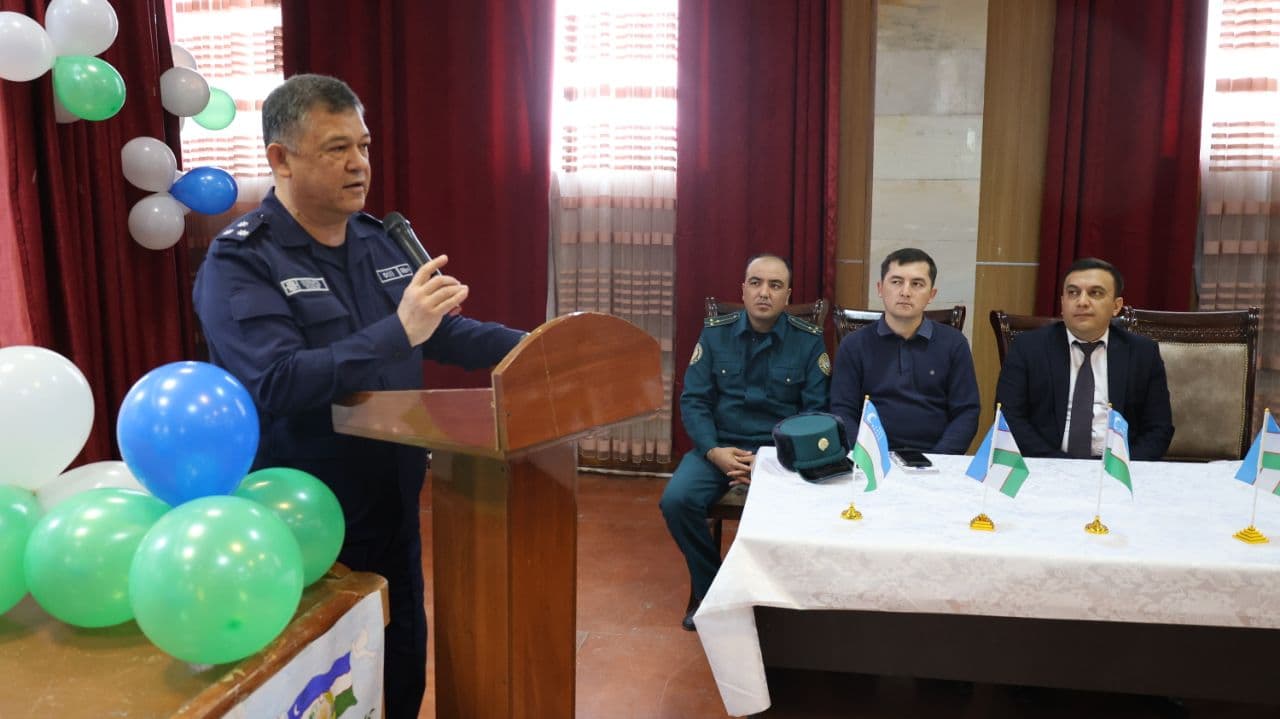 Yoshlar bilan ochiq muloqot: Rahbarlar tomonidan vatanparvarlik saboqlari