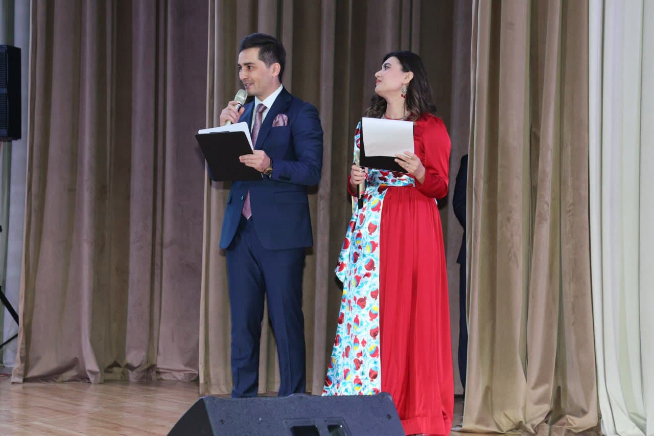 FVV “Eng namunali vazirlik va idora” tanlovida “Eng faol kitobxon vazirlik” nominatsiyasi gʻolibligini qoʻlga kiritdi