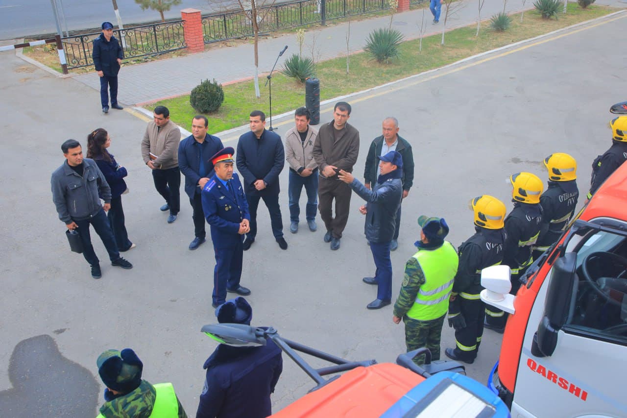 Qashqadaryo va Buxoro viloyatlari Favqulodda vaziyatlar boshqarmalarida OAV vakillari, keng jamoatchilik va yoshlar ishtirokida “Ochiq eshiklar kuni” tadbirlari oʻtkazildi.