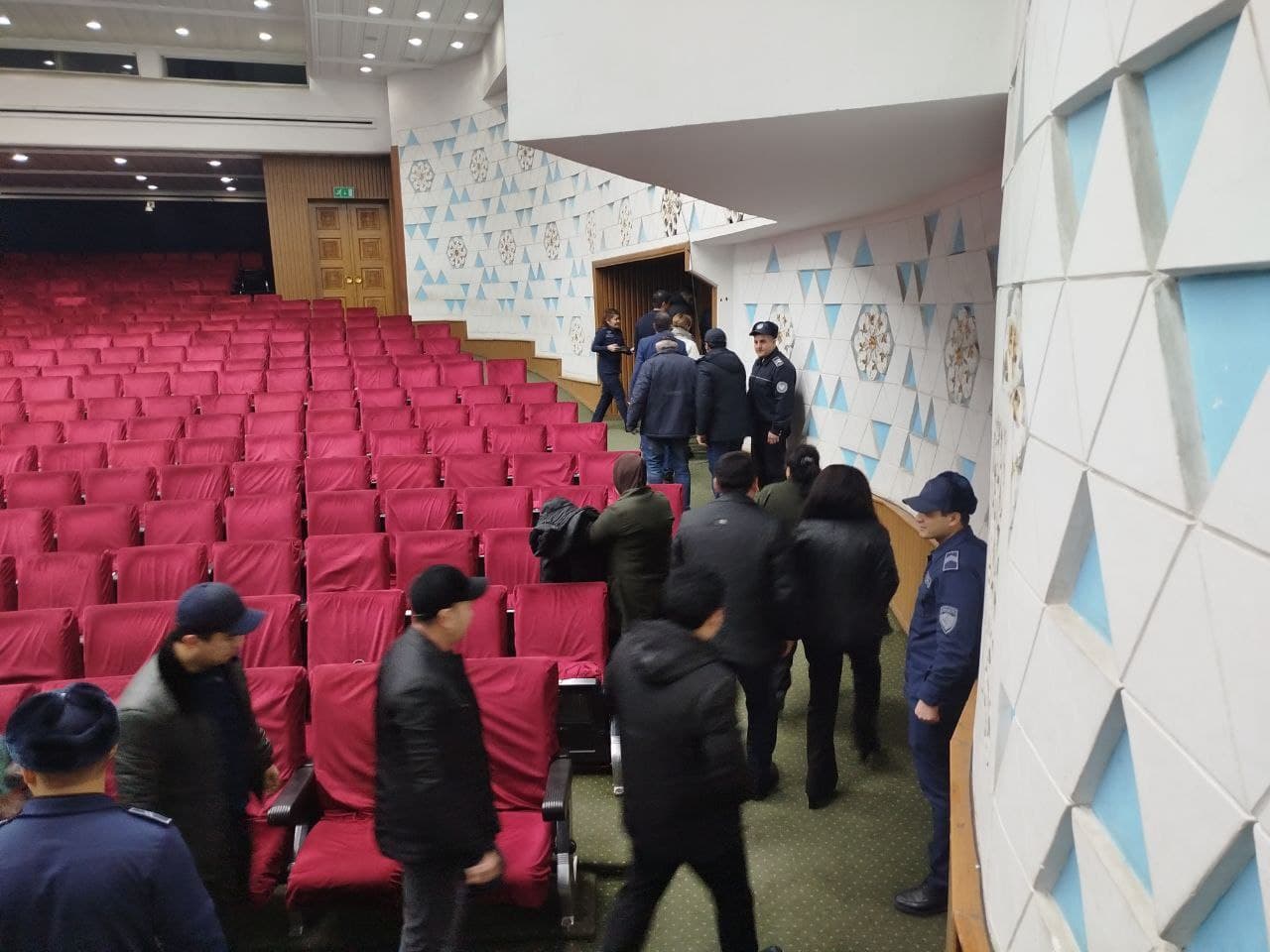 Toshkent shahar FVBB tomonidan bolalar ishtirokida Yangi yil bayrami tadbiri o‘tkaziladigan obyektlarda maxsus-taktik o‘quv mashg‘ulotlari o‘tkazilmoqda