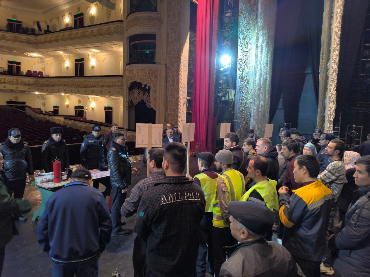 Toshkent shahar FVBB tomonidan bolalar ishtirokida Yangi yil bayrami tadbiri o‘tkaziladigan obyektlarda maxsus-taktik o‘quv mashg‘ulotlari o‘tkazilmoqda