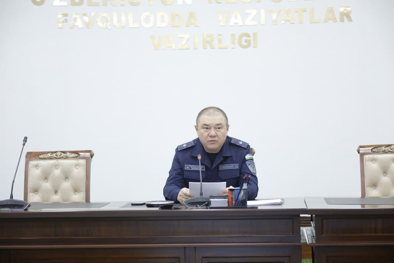 Favqulodda vaziyatlar vaziri general-mayor B.B.Kudratxodjayev yangi yil bayrami tadbirlari oʻtkaziladigan maskanlarda profilaktik tadbirlarni kuchaytirish yuzasidan masʼullarga topshiriqlar berdi