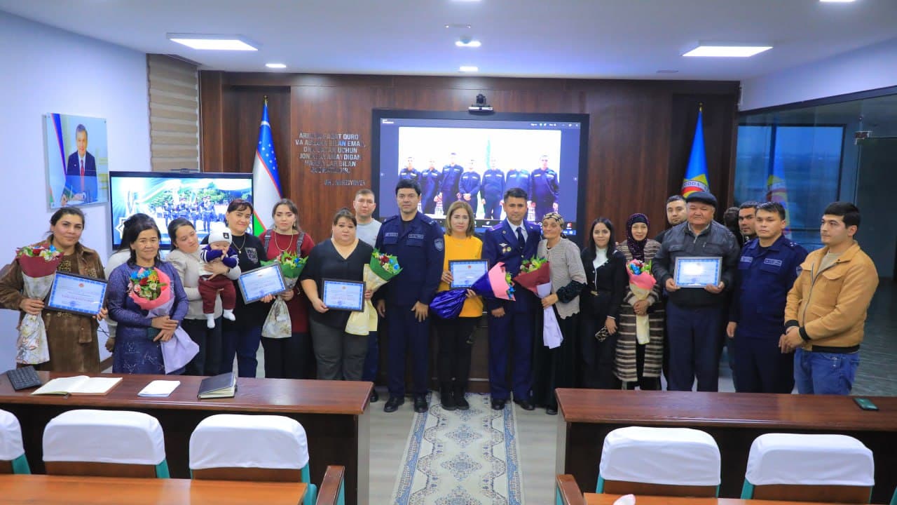 Harbiy-vatanparvarlik oyligi doirasida askar ota-onalari eʼzozlandi