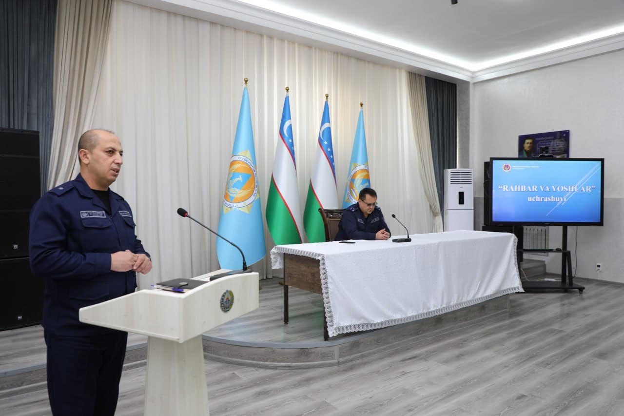 Rahbar va yoshlar muloqoti: masʼuliyat, vatanparvarlik va xizmat burchi