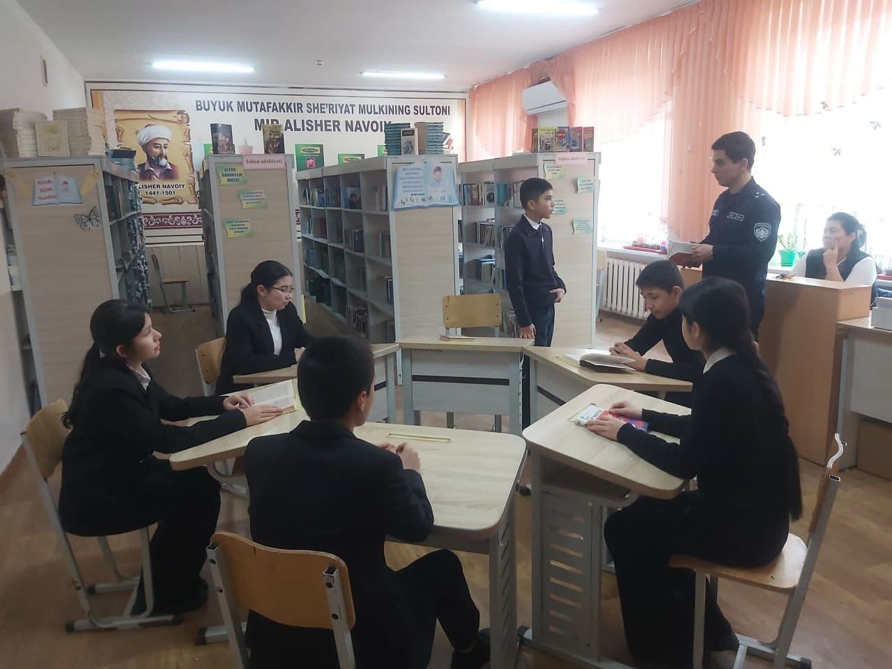 Andijon, Samarqand, Navoiy viloyatlari FVB hamda Maxsus muhandislik-qurilish boshqarmasi xodimlari tomonidan joylarda "Ochiq eshiklar kuni", "Vatanparvarlik soati", "Kelajak soati" ma'naviy-ma'rifiy tadbirlari o‘tkazildi