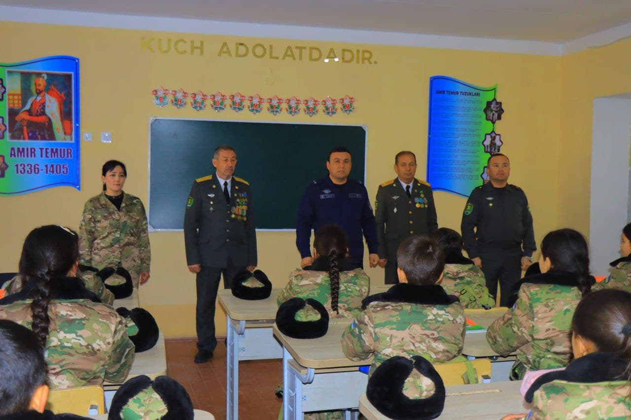 Andijon, Samarqand, Navoiy viloyatlari FVB hamda Maxsus muhandislik-qurilish boshqarmasi xodimlari tomonidan joylarda "Ochiq eshiklar kuni", "Vatanparvarlik soati", "Kelajak soati" ma'naviy-ma'rifiy tadbirlari o‘tkazildi