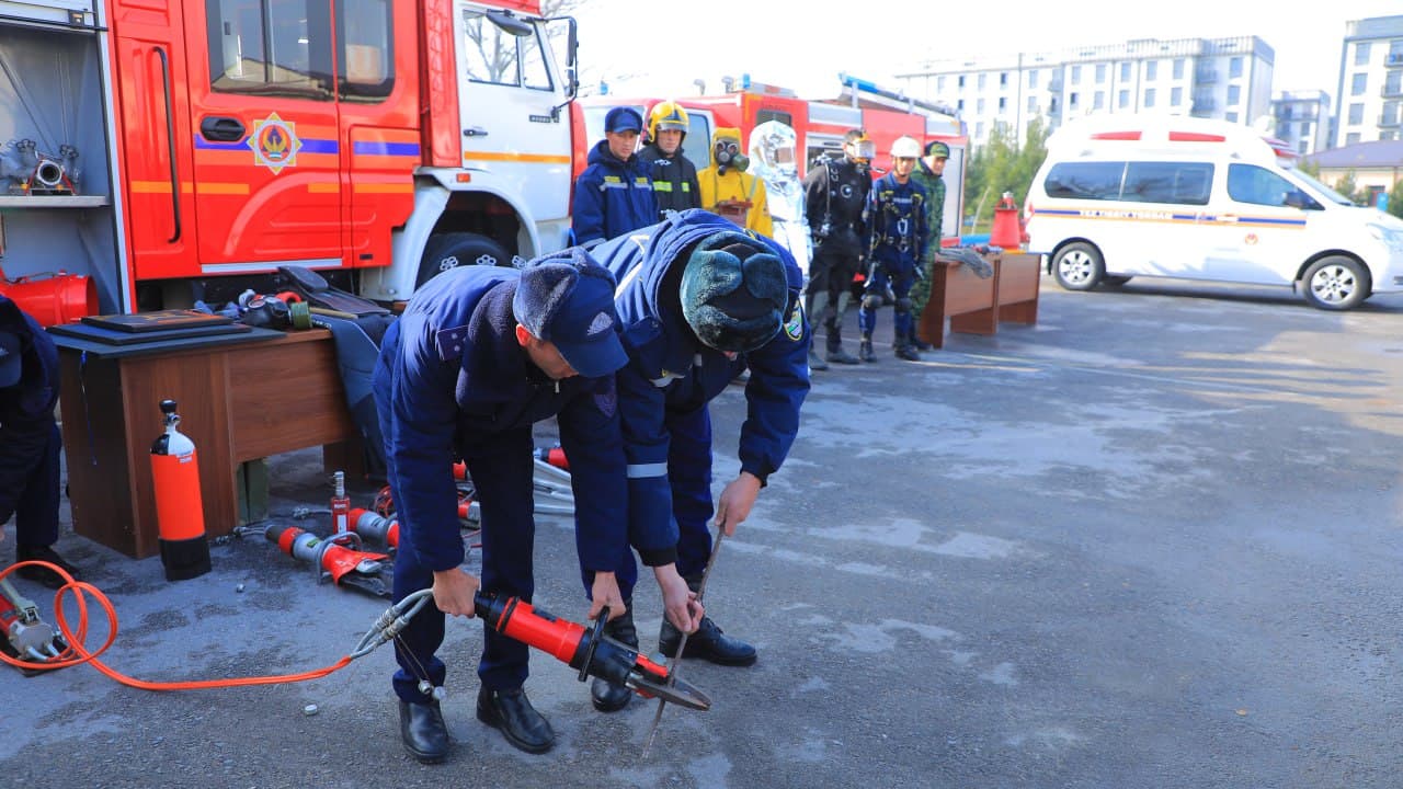 "Milliy armiya — Ona yurt qalqoni, tinchligimiz posboni!