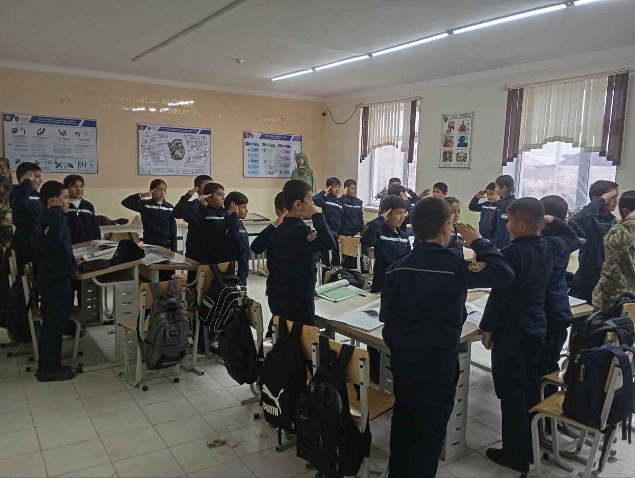 "Milliy armiya — Ona yurt qalqoni, tinchligimiz posboni!