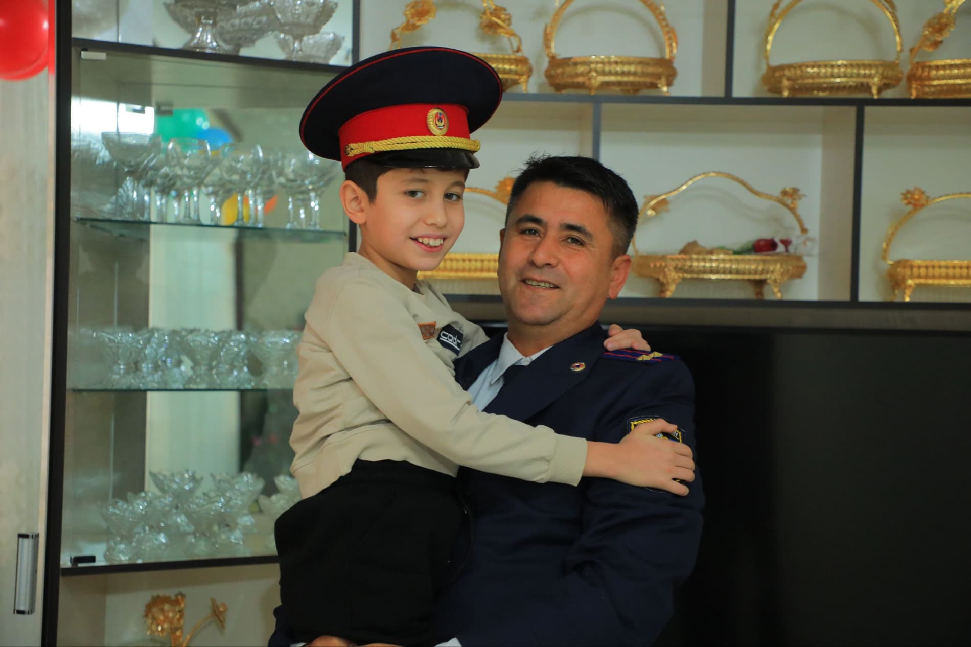 Yangi yil bayrami arafasida xizmat burchini bajarish chog‘ida halok bo‘lgan harbiy xizmatchilarning oila a’zolari va faxriylar holidan xabar olindi