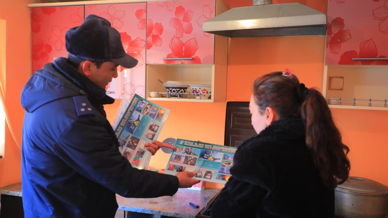 Hududlarda "Xavfsiz xonadon oyligi" doirasida profilaktik tadbirlar jadallik bilan olib borilmoqda