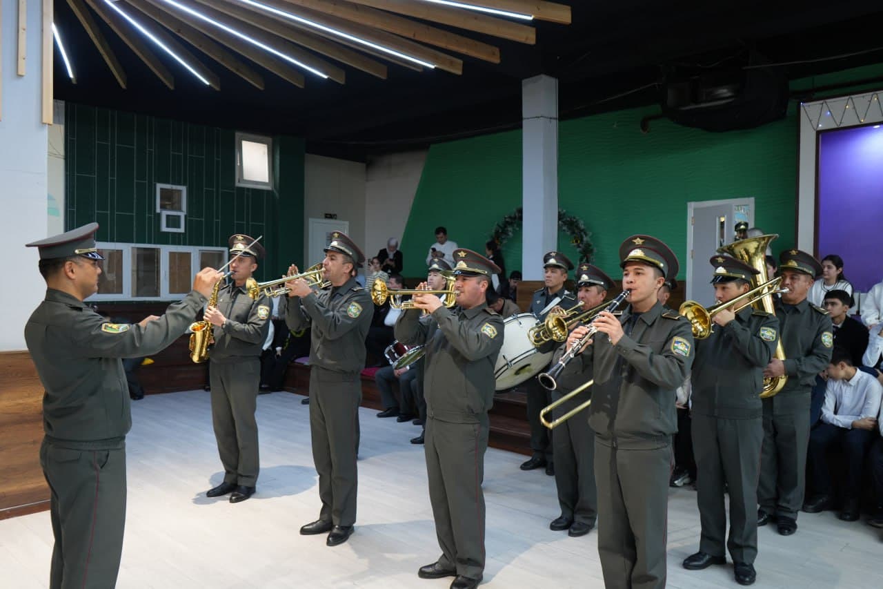 “Milliy armiya-Ona yurt qalqoni, tinchligimiz posboni!”