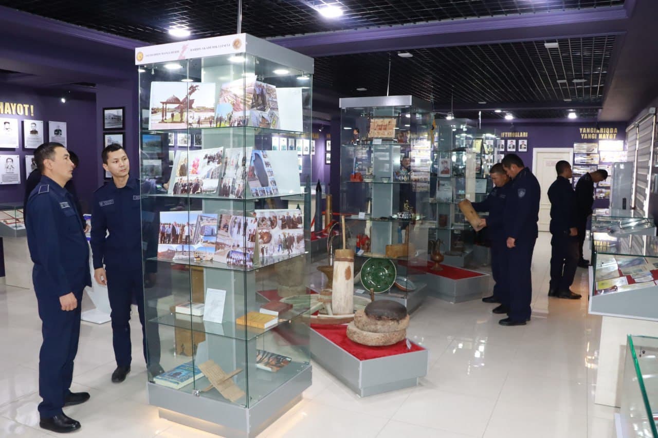 “Milliy armiya-Ona yurt qalqoni, tinchligimiz posboni!”