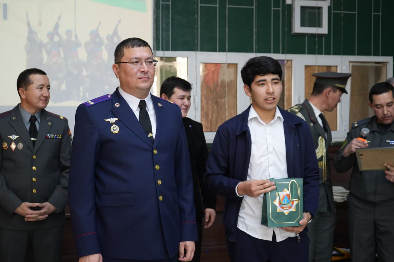 “Milliy armiya-Ona yurt qalqoni, tinchligimiz posboni!”