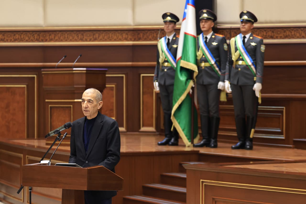 Oliy Majlis Senatida 14-yanvar – Vatan himoyachilari kuniga bagʻishlangan seminar oʻtkazildi. Unda FVV vakillari va Akademiya kursantlari ham ishtirok etdi.