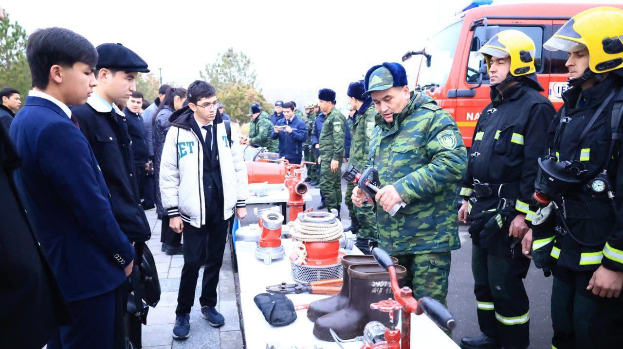 "Xalq va armiya - bir tan, bir jon" shiori ostida OAV vakillari, bloger va yoshlar uchun press-tur tashkil etildi