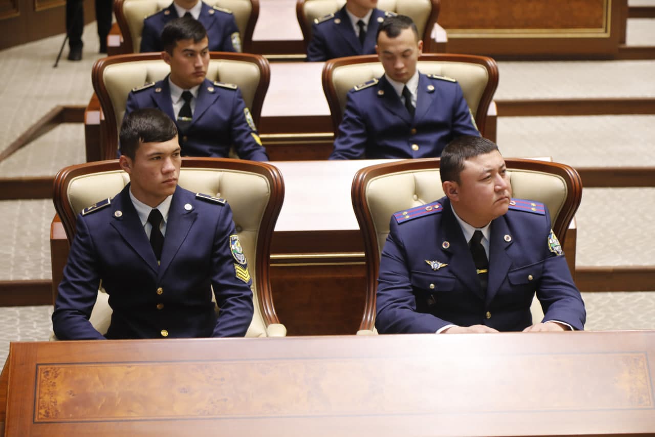 Oliy Majlis Senatida 14-yanvar – Vatan himoyachilari kuniga bagʻishlangan seminar oʻtkazildi. Unda FVV vakillari va Akademiya kursantlari ham ishtirok etdi.