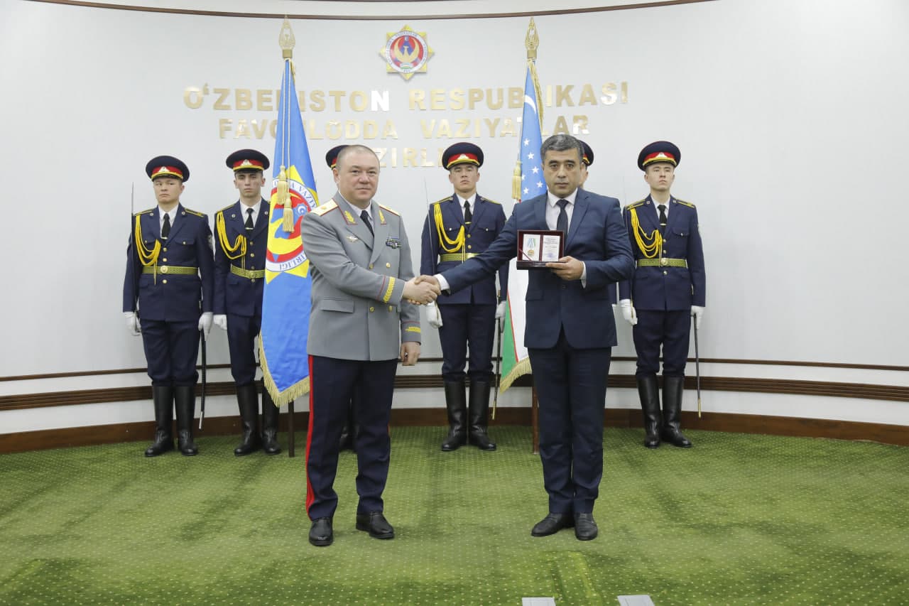 Oʻzbekiston Respublikasi Qurolli Kuchlari tashkil etilganligining 34 yilligi va Vatan himoyachilari kuni munosabati bilan Favqulodda vaziyatlar vazirligida tantanali tadbir oʻtkazildi