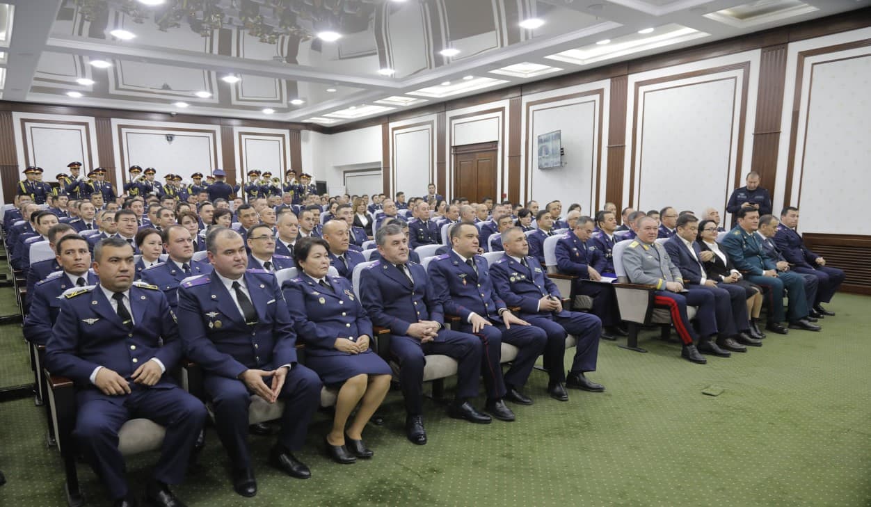 Oʻzbekiston Respublikasi Qurolli Kuchlari tashkil etilganligining 34 yilligi va Vatan himoyachilari kuni munosabati bilan Favqulodda vaziyatlar vazirligida tantanali tadbir oʻtkazildi