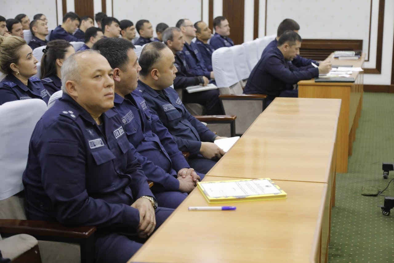 FVV Markaziy apparatida “Maʼnaviy yuksalish va vatanparvarlik kuni” doirasida “Alisher Navoiy merosi – maʼnaviy - maʼrifiy yuksalish manbai” mavzusida maʼnaviy - maʼrifiy tadbir boʻlib oʻtdi