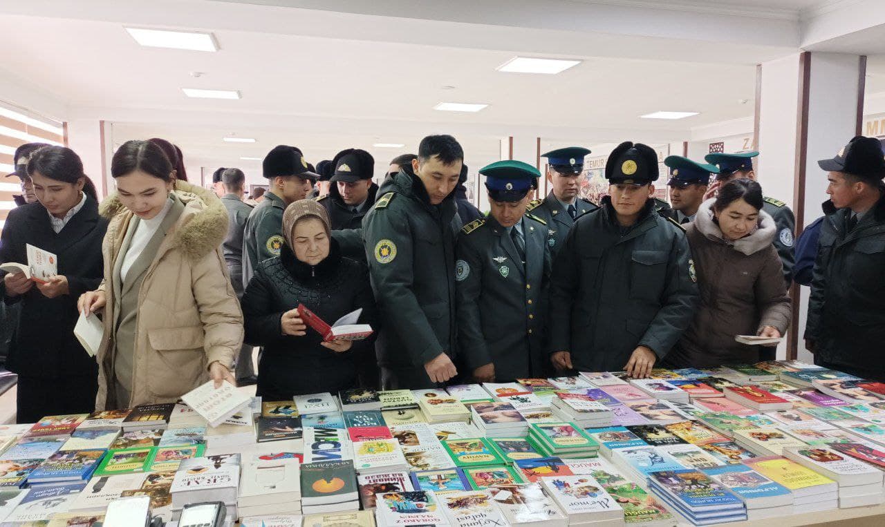 Murojaat, muloqot va yechim: Angrenda ommaviy sayyor qabul