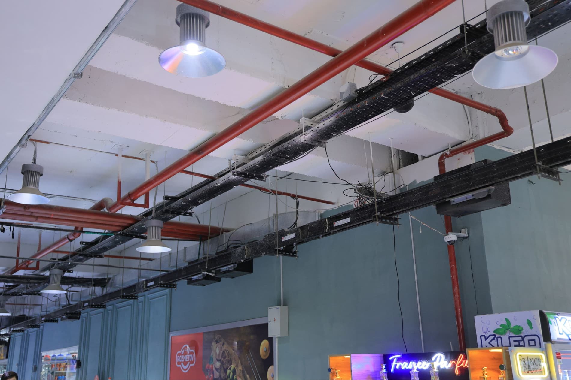 Buxoro viloyati FVB tomonidan hududda joylashgan savdo majmualarida tungi profilaktik ko‘riklar o‘tkazilmoqda