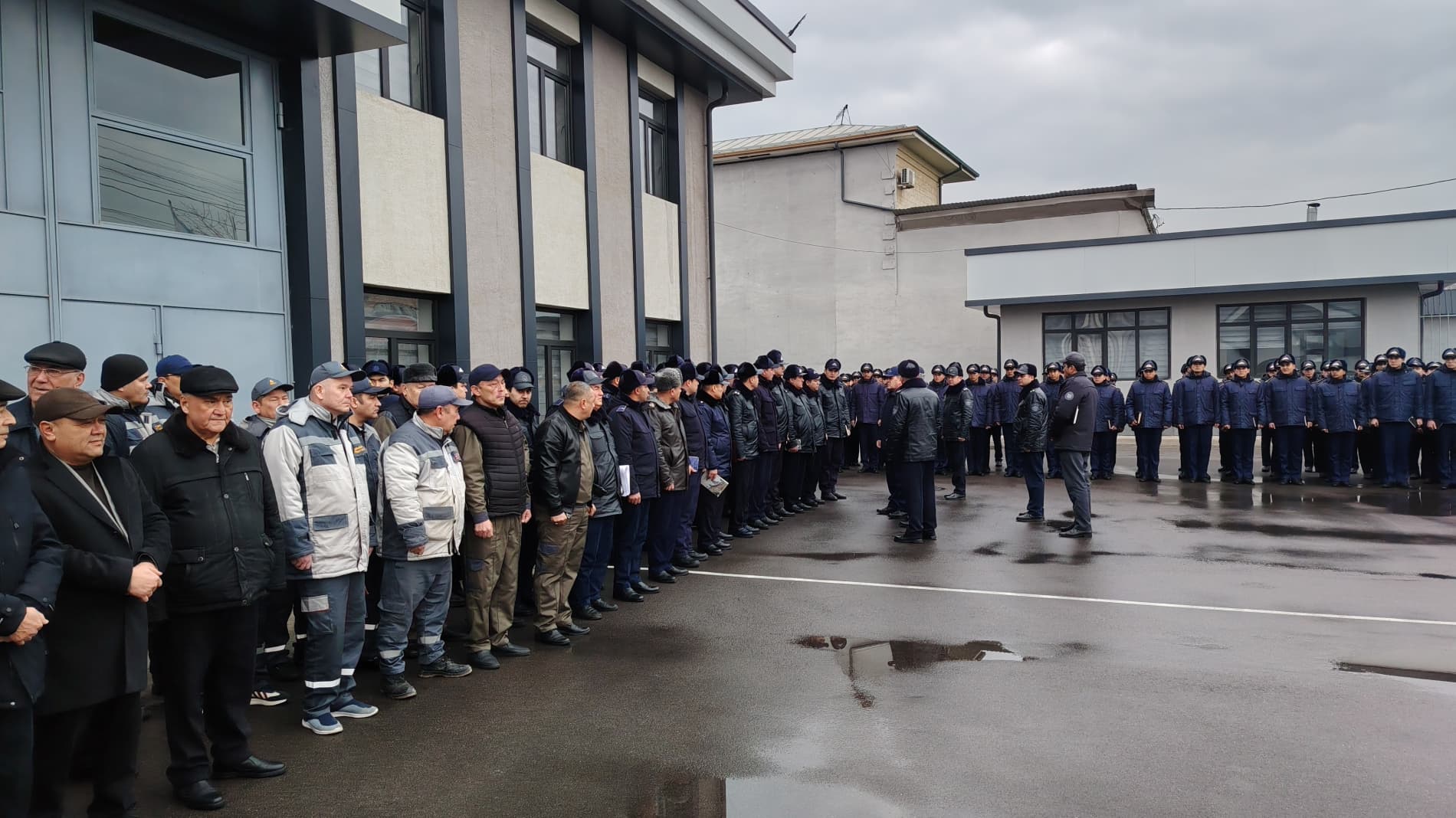 FVV tomonidan Toshkent shahar Uchtepa tumanida xavfsiz muhitni yaratish bo‘yicha olib borilayotgan ishlar muhokama qilindi hamda kelgusida amalga oshirilishi lozim bo‘lgan ishlar belgilab olindi