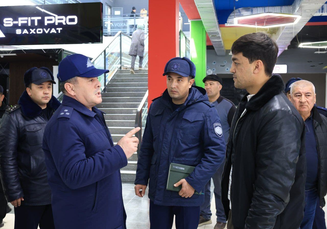 Favqulodda vaziyatlar vazirligi ishchi guruhi rahbarligida Guliston shahrida joylashgan savdo ko‘ngilochar maskanlarning yong‘in xavfsizligi holati bo‘yicha o‘rganish ishlari olib borildi